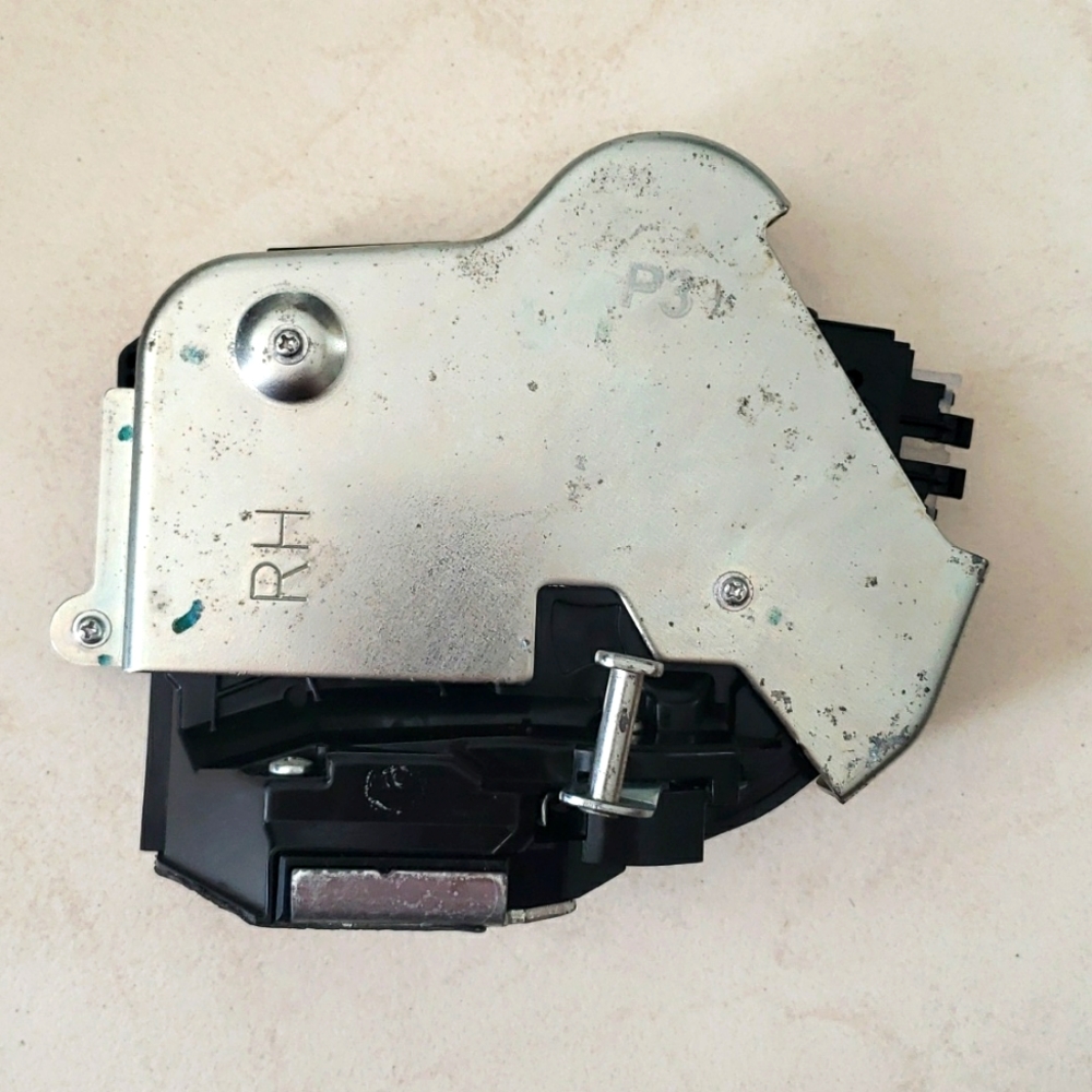 🆕️Lexus RX350 ,Right Rear Lock Actuator(2016-2022)